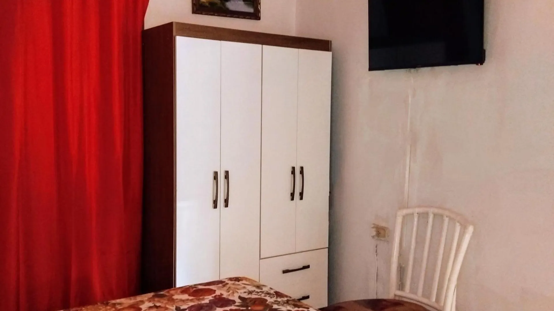 Отель 237 Bratton Avenue Бухта Монтего 0*,