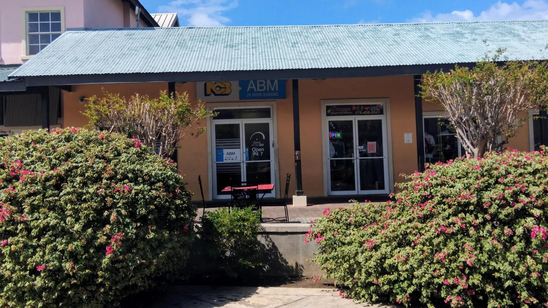 Отель 237 Bratton Avenue Бухта Монтего 0*,  Ямайка