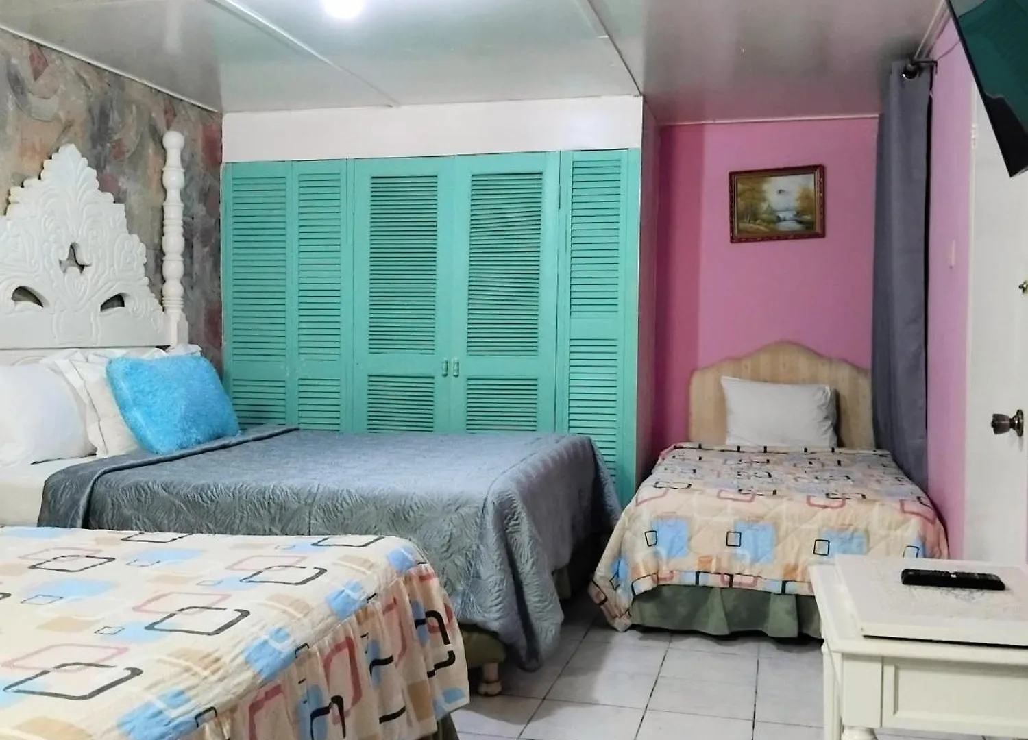 237 Bratton Avenue Ξενοδοχείο Μοντέγκο Μπέυ Πανσιόν